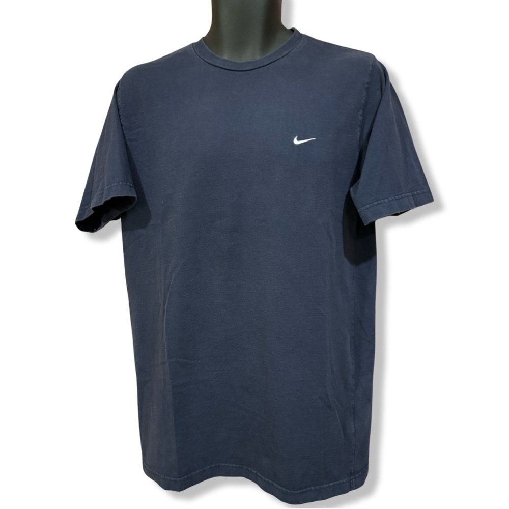 Vintage 90s/Y2K Nike Swoosh T-Shirt